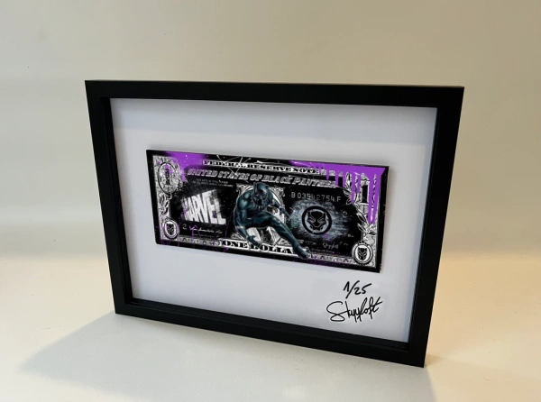 Skyyloft - Black Panther Dollar